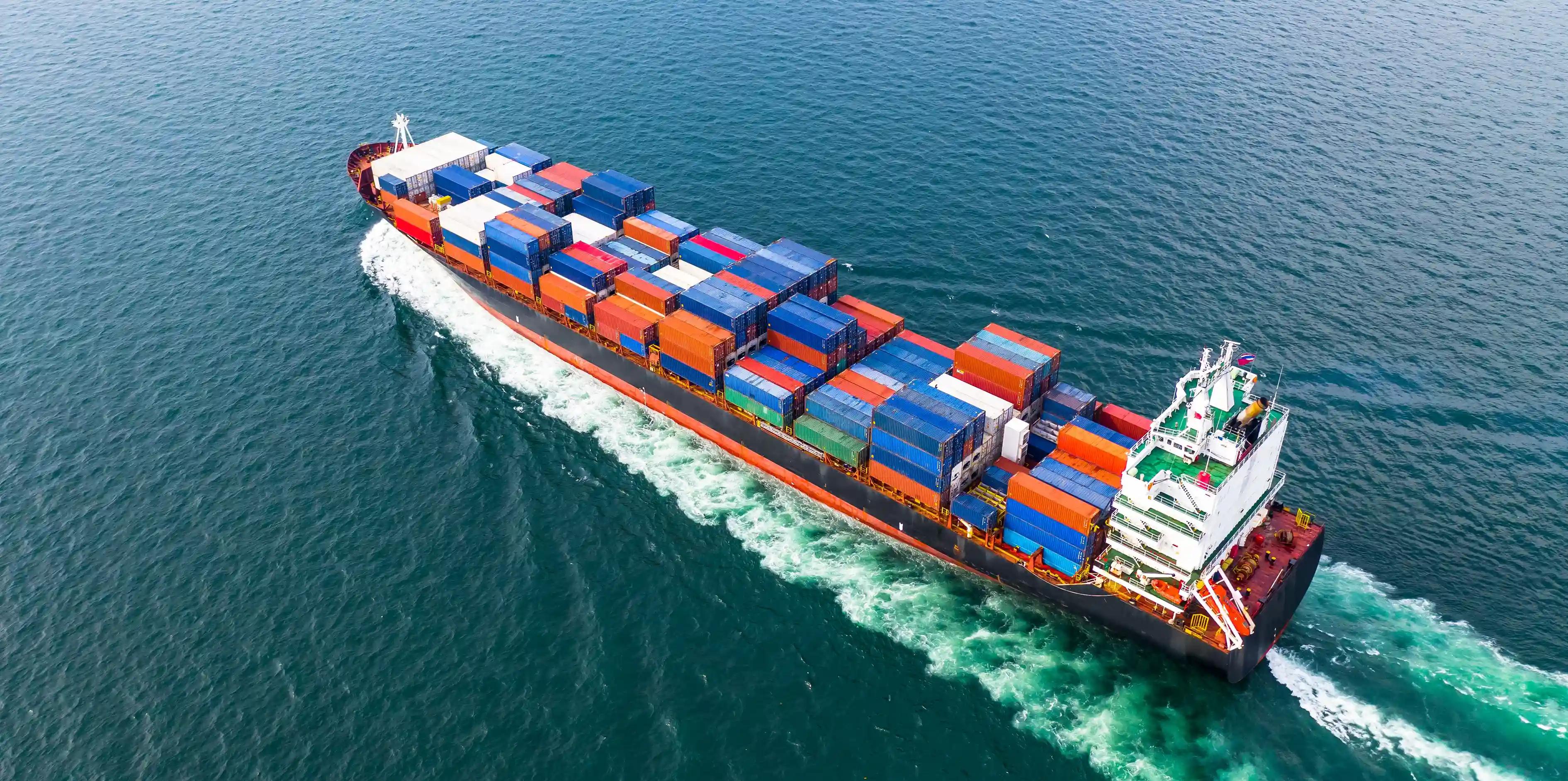 Pioneer Marine refrigeration, HVAC, and container services hero banner